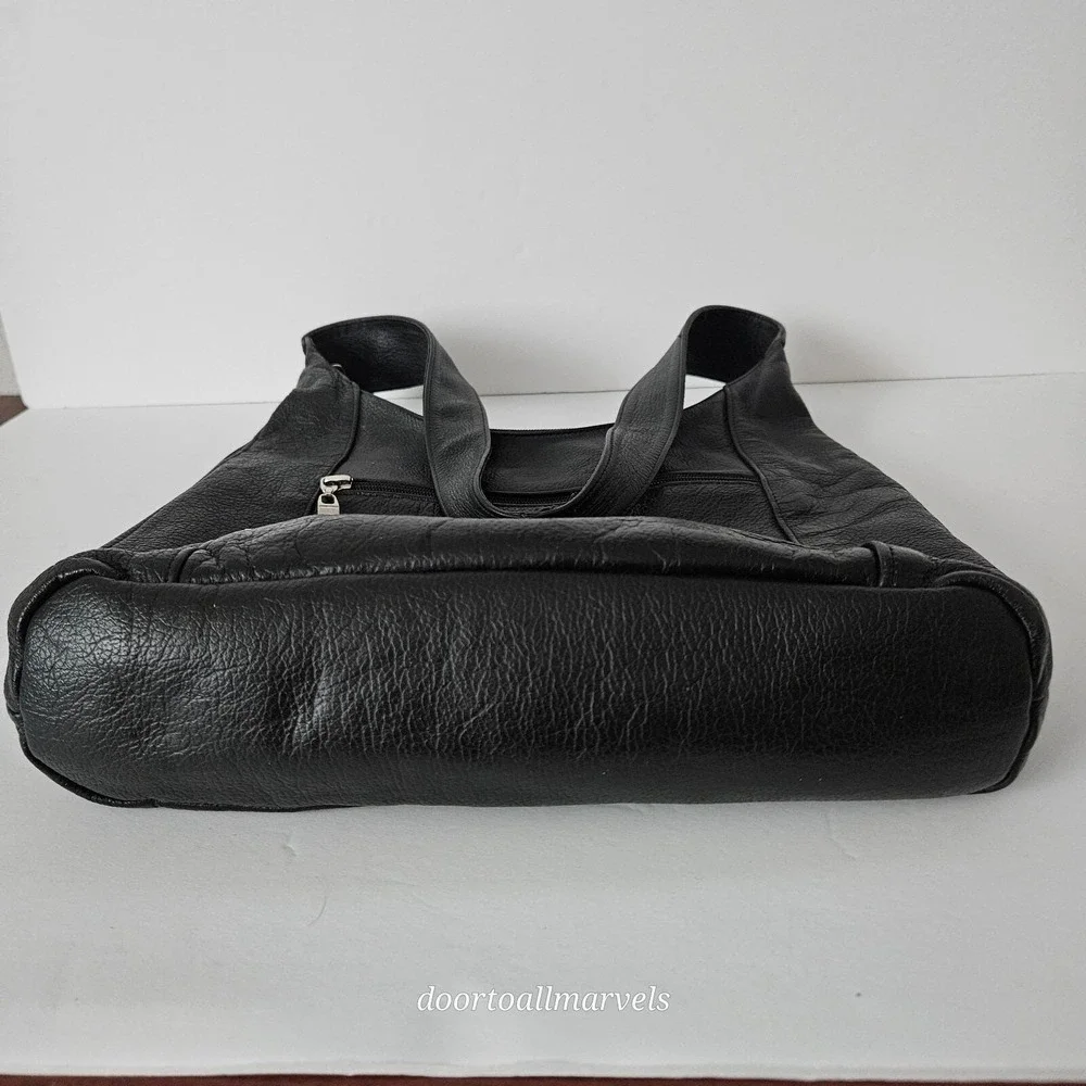 VTG Carroll Leather Hobo Bag Black Soft  12